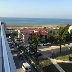 احجز هنا